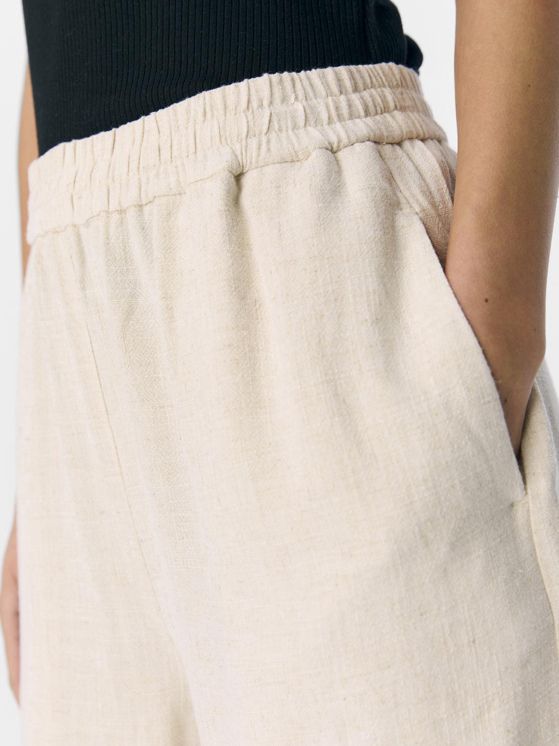model_shot-detail