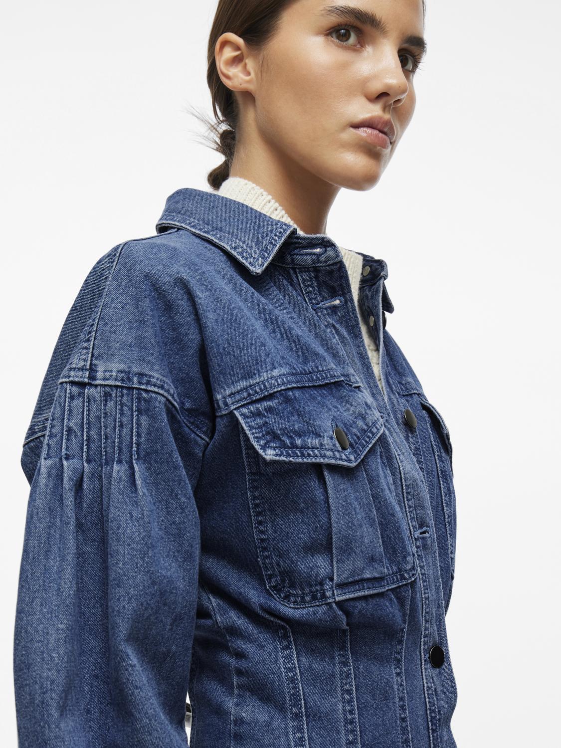 model_shot-detail