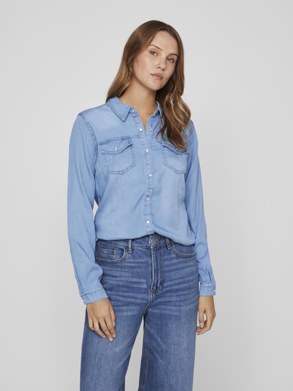 model_shot-front