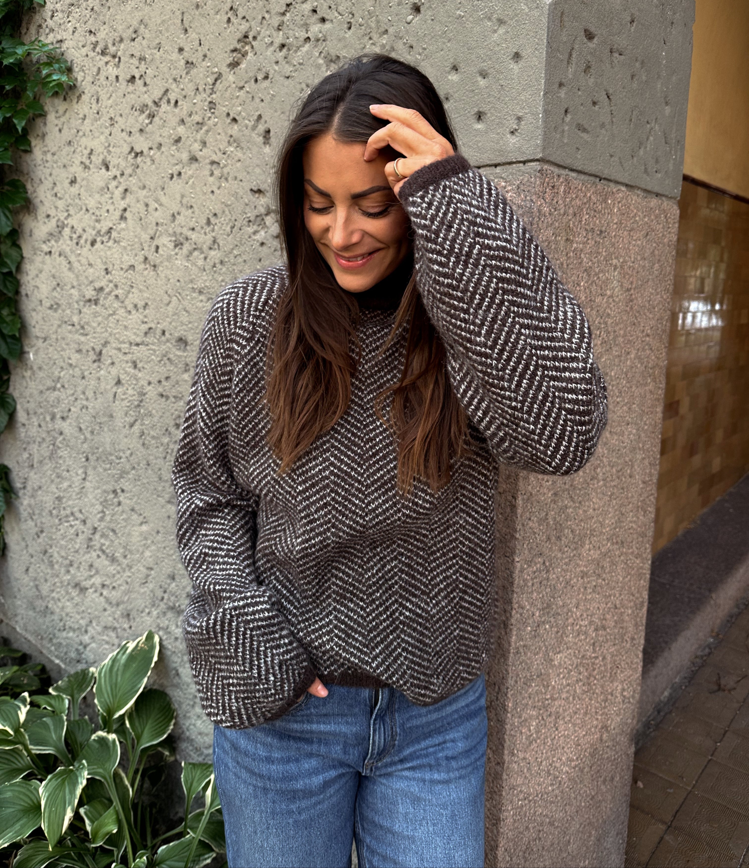 VILORY Pullover - Coffee Bean