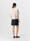 model_shot-back