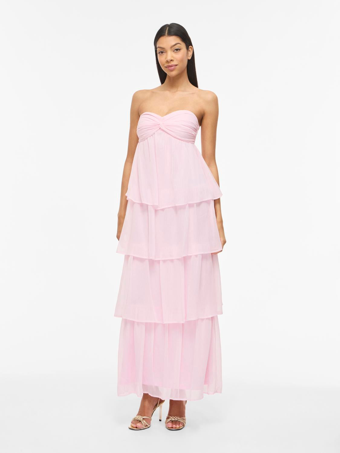 model_shot-front_full