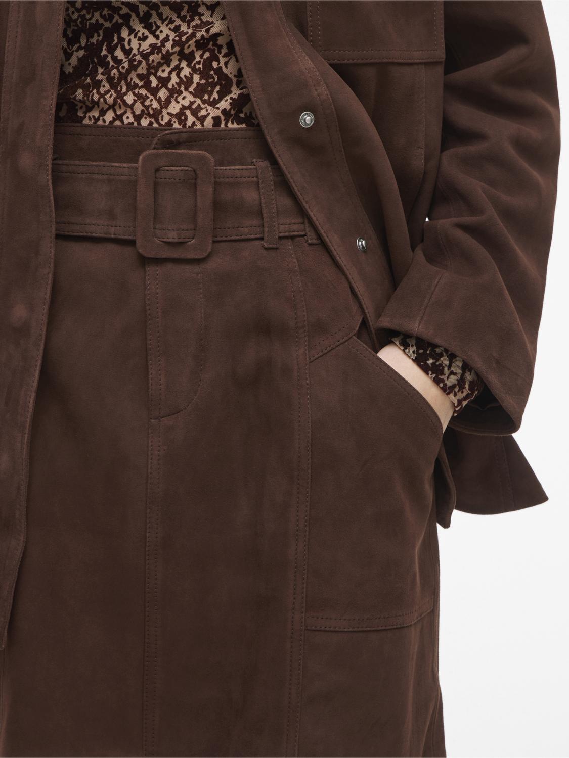model_shot-detail