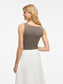model_shot-back