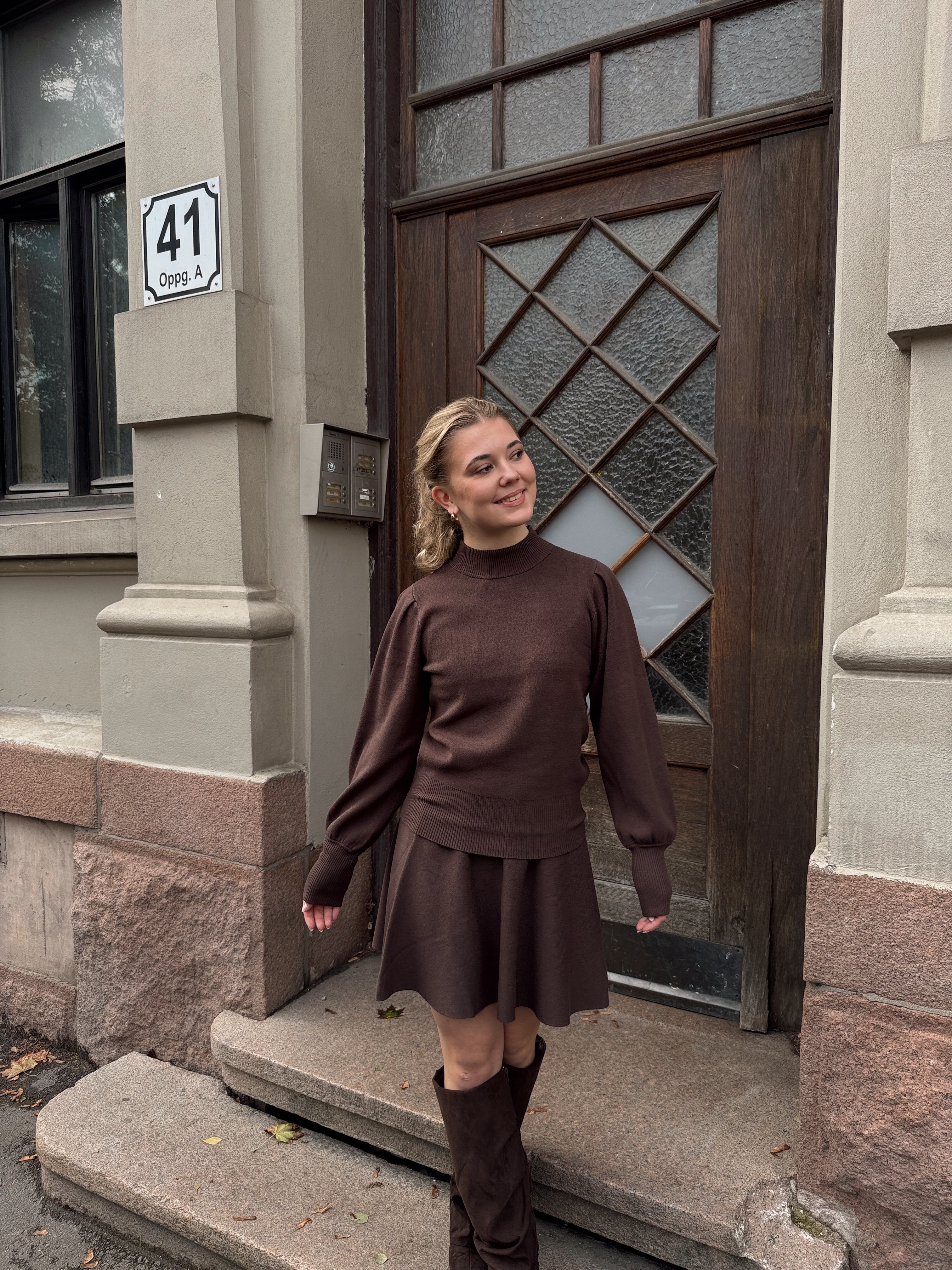 YASFONNY Short Skirt - Chocolate Brown