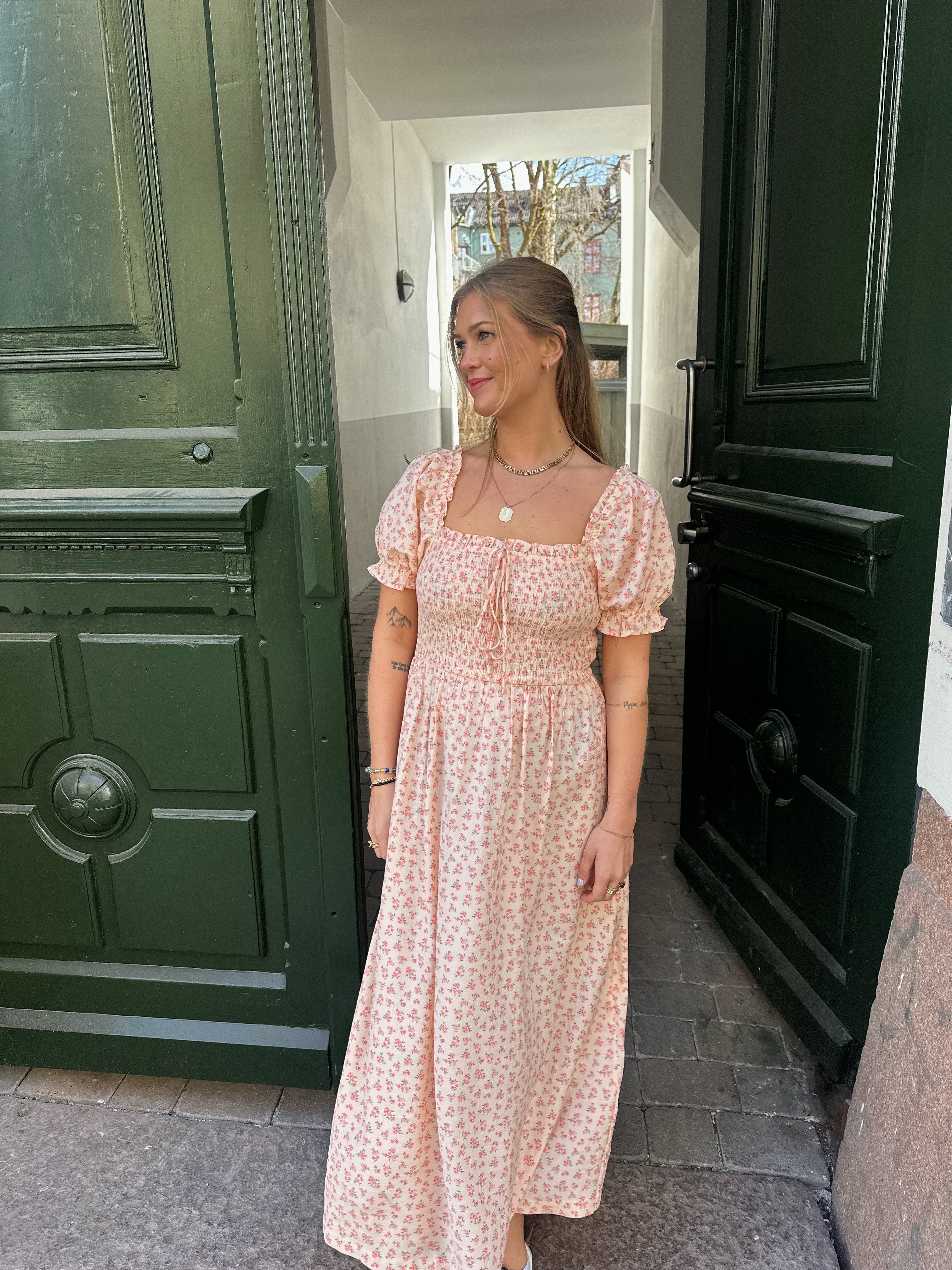 VISTEPA Midi Dress - Cloud Dancer