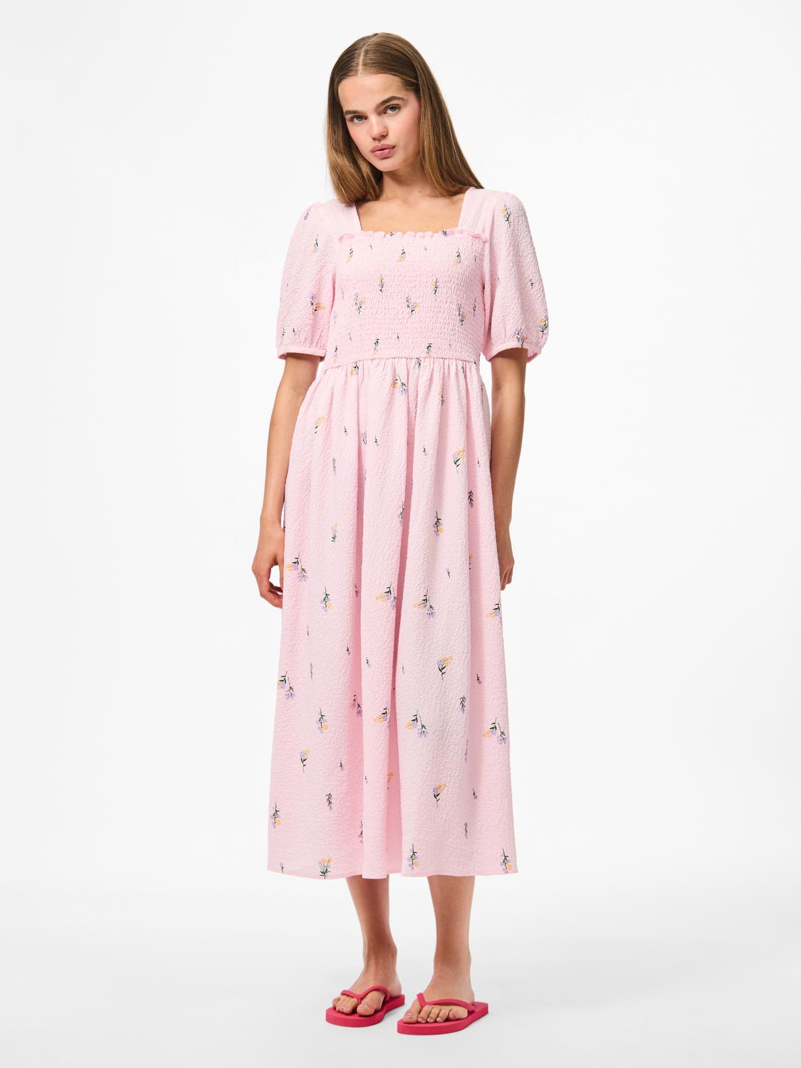 model_shot-front_full