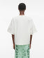 model_shot-back