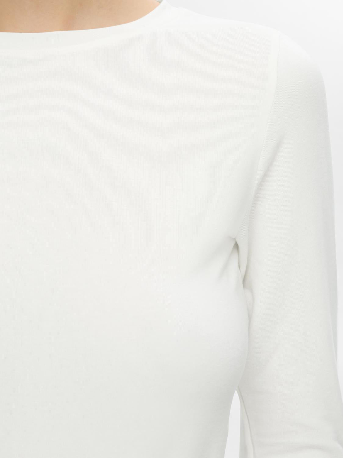 model_shot-detail