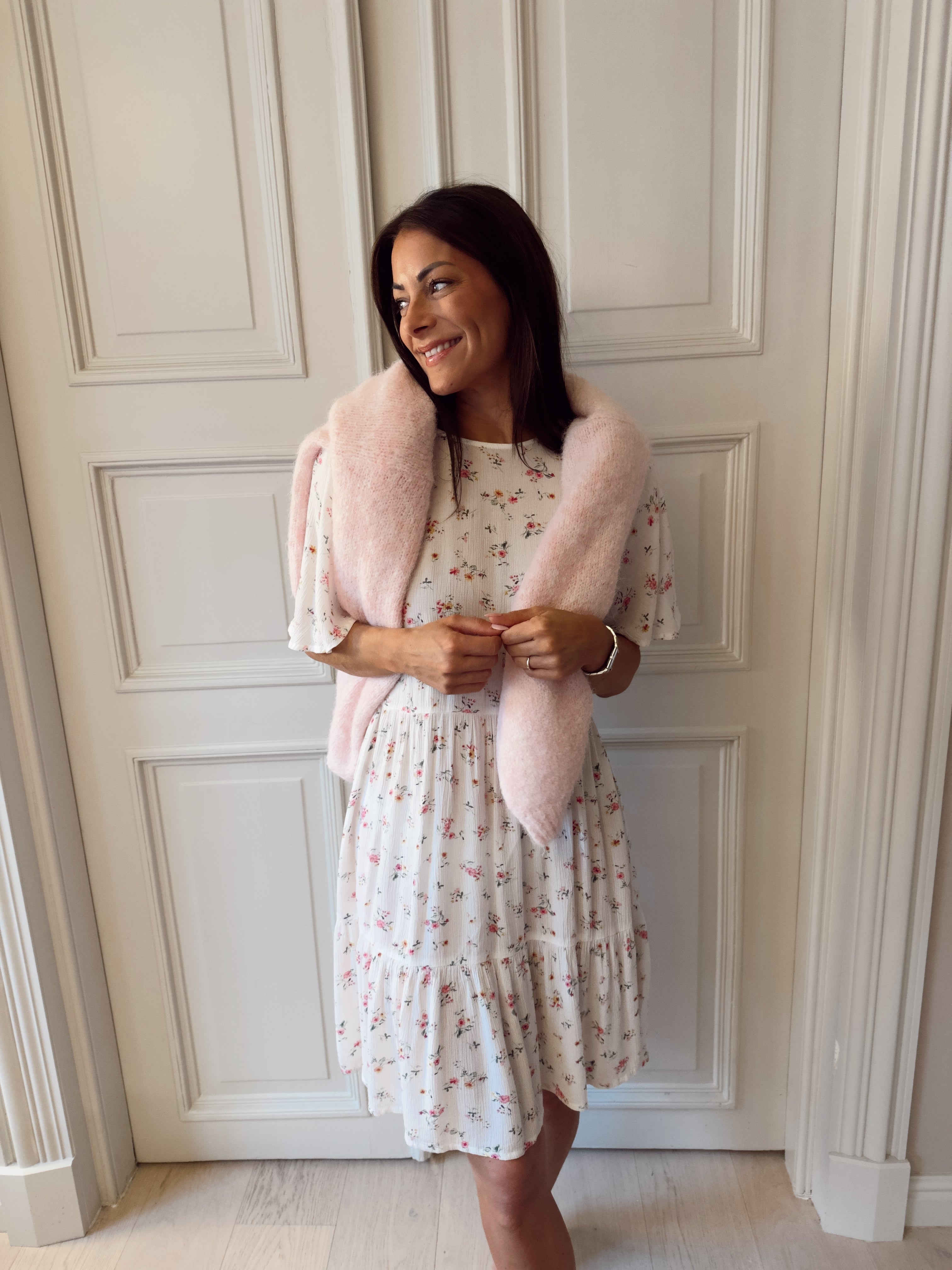 VIGREIS Midi Dress - Snow White
