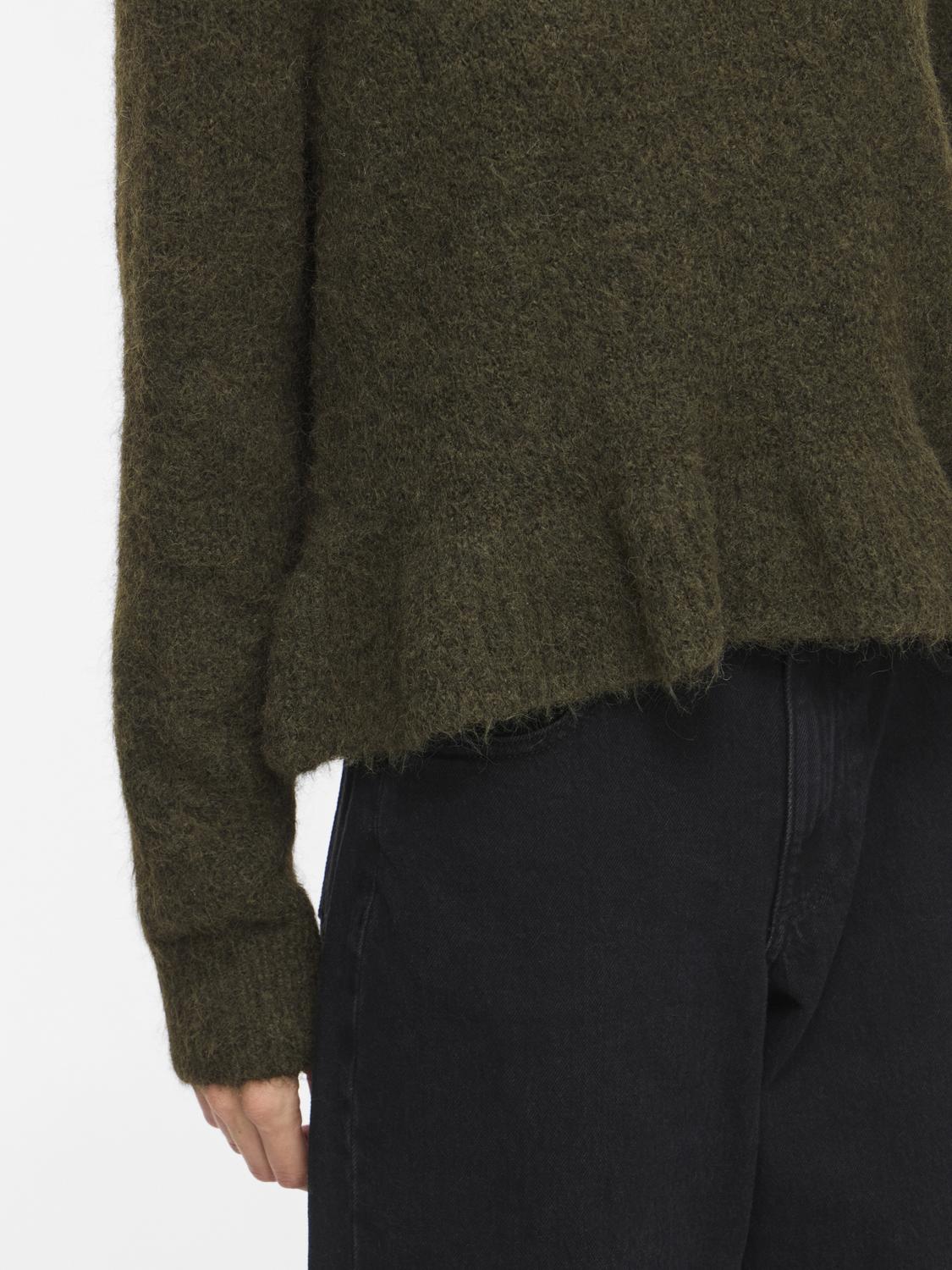 model_shot-detail