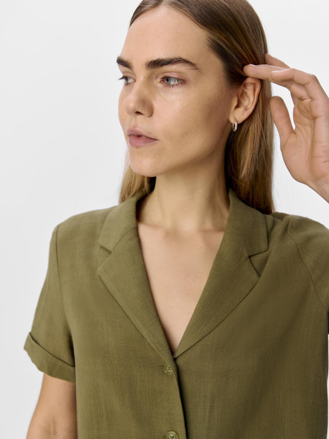 model_shot-detail