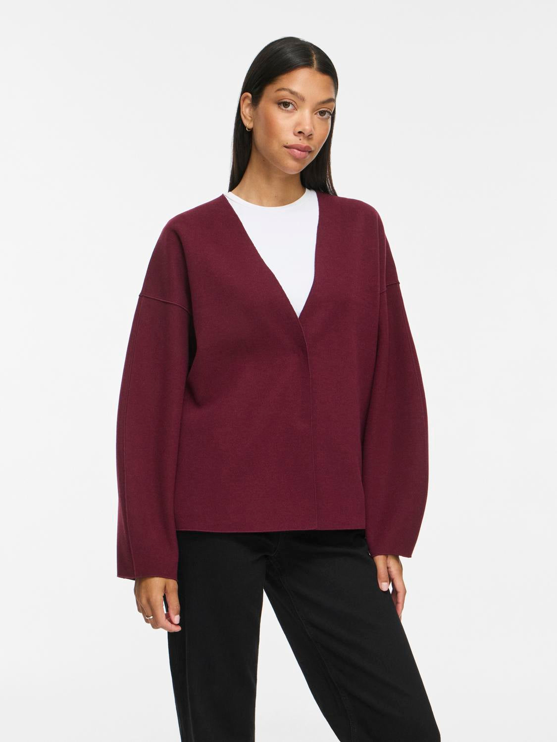 model_shot-front