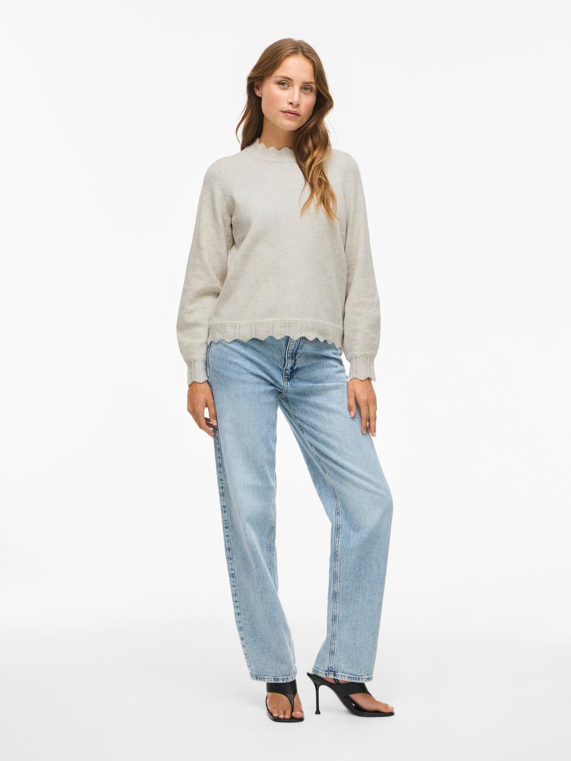 model_shot-front_full