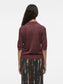 model_shot-back