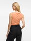 model_shot-back