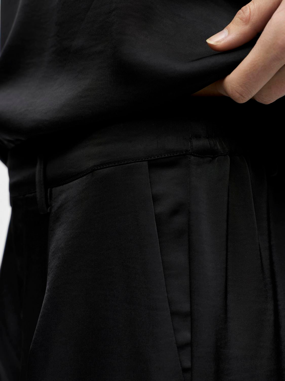 model_shot-detail