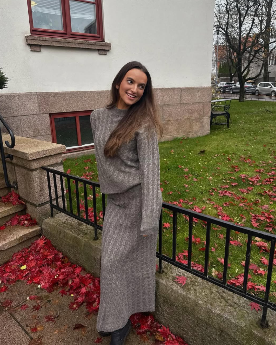 VIRELLI Midi Skirt - Falcon