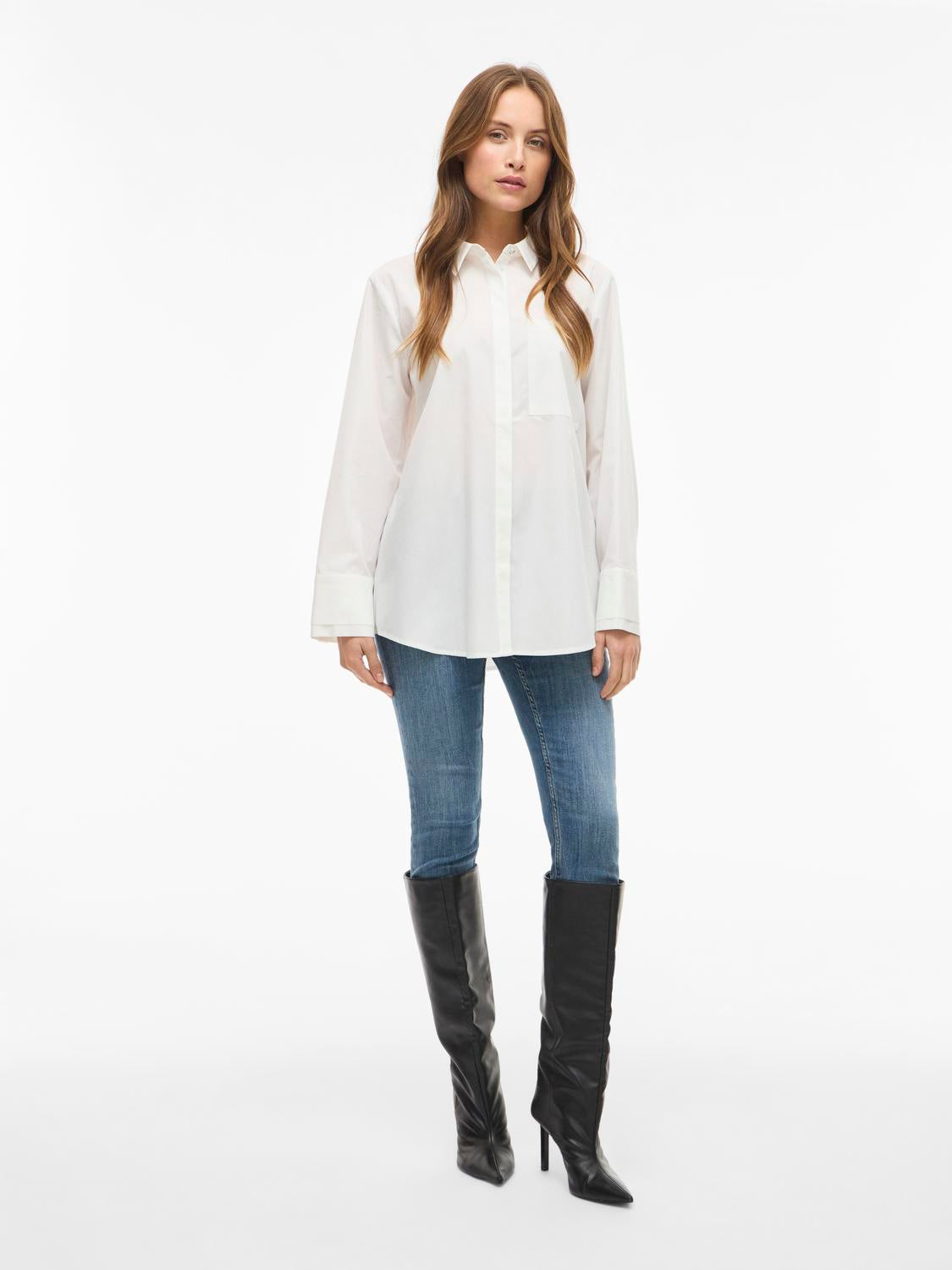 model_shot-front_full