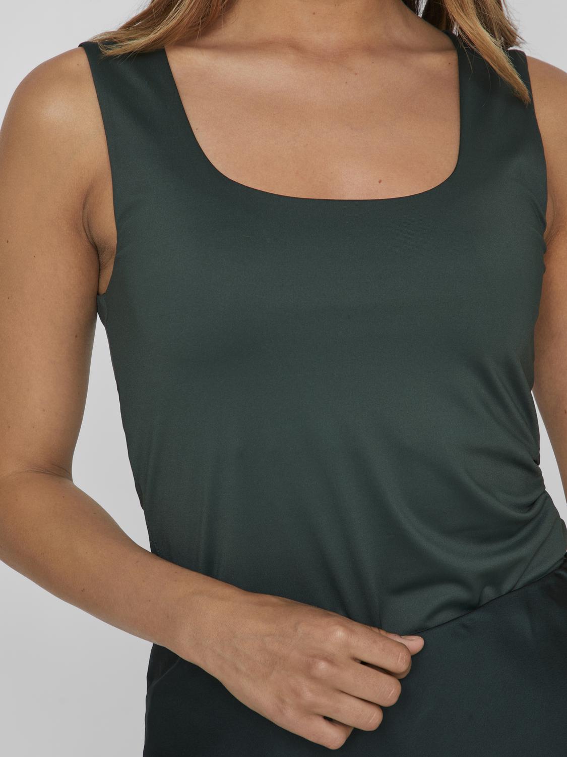 VIKENZA Tank Top - Scarab