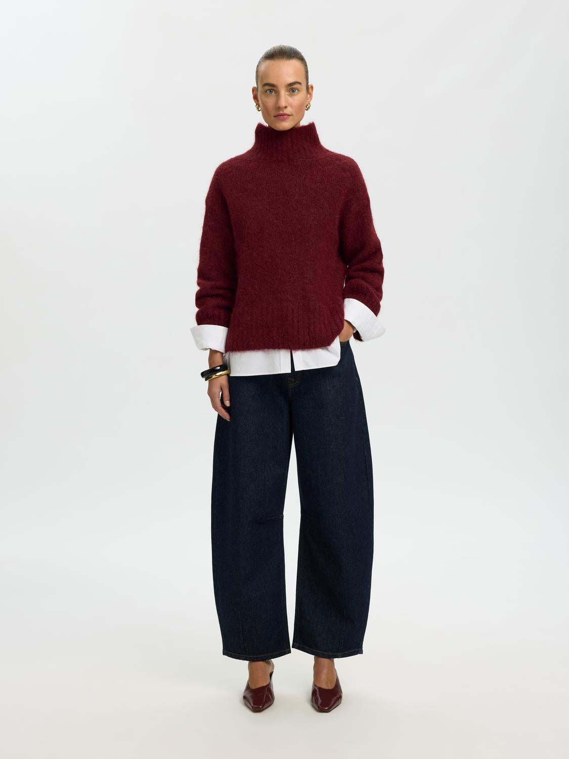 model_shot-front_full