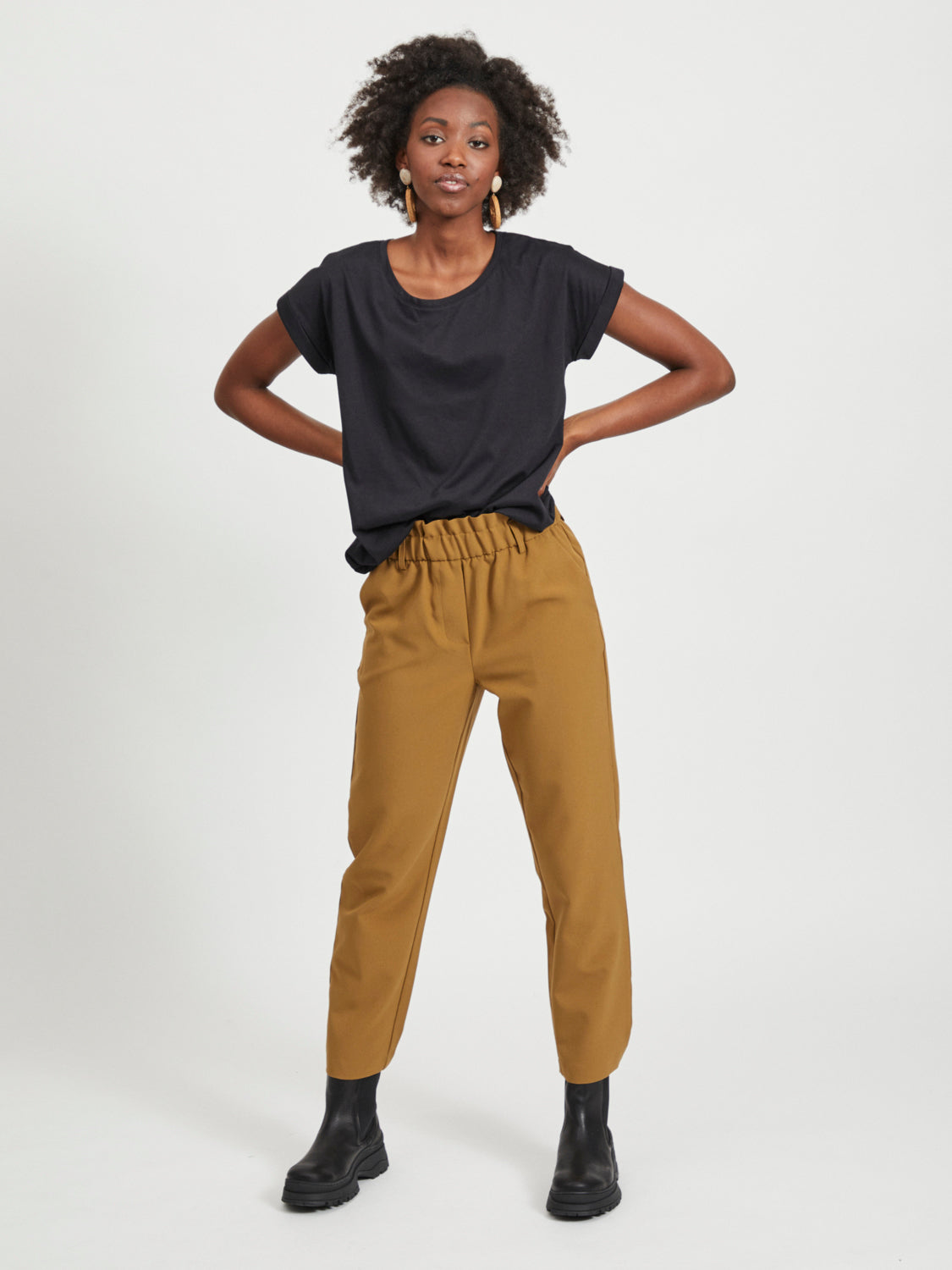 VIDREAMERS T-shirts & Tops - black