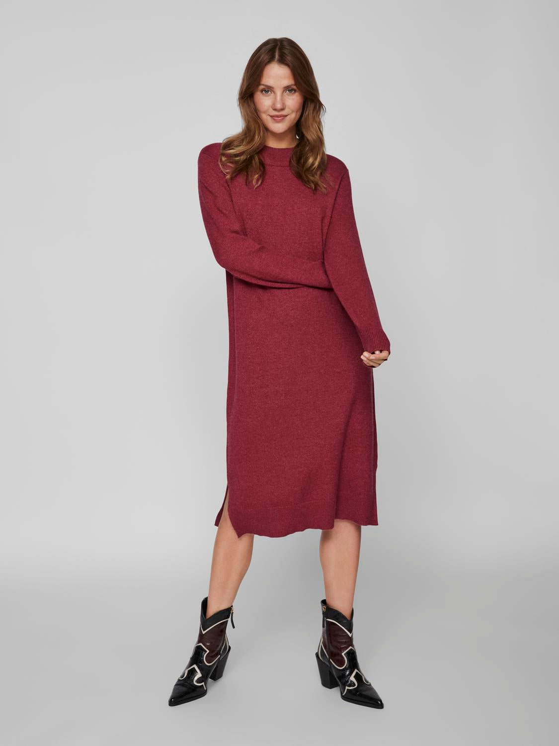 VIRIL Dress - Beet Red