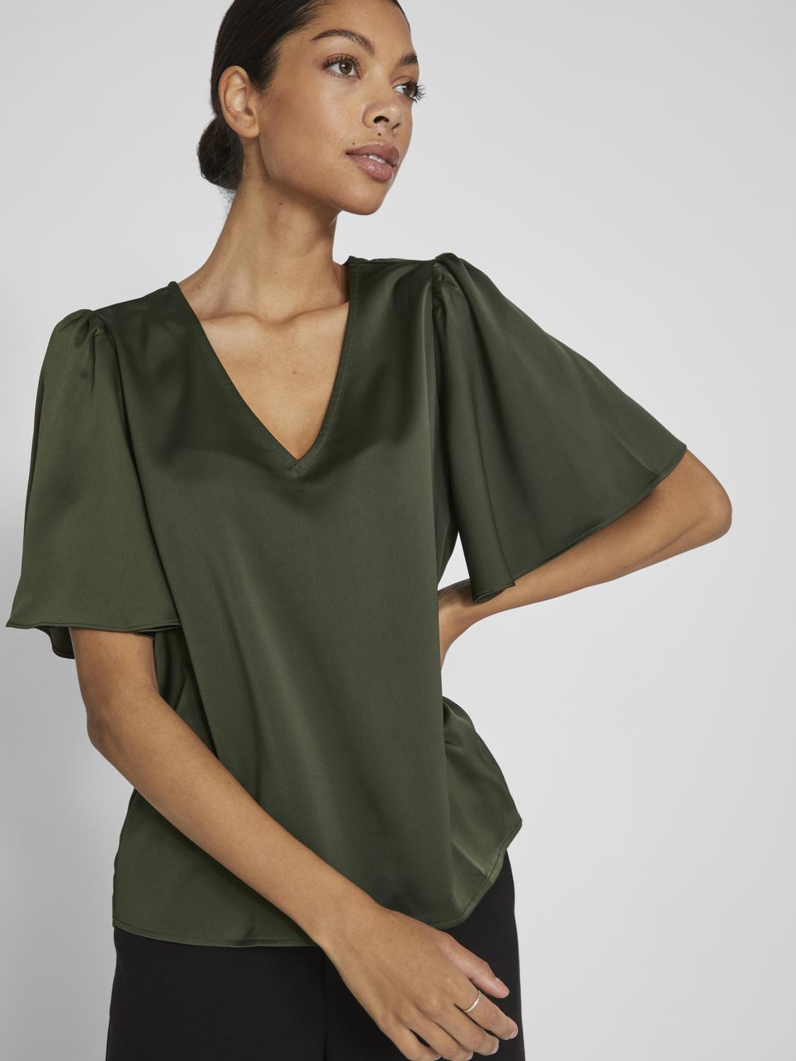VIKRISTINA T-Shirts & Tops - Duffel Bag